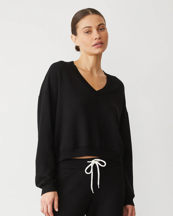 Monrow Softfleece Crop V Neck Sweatshirt | Black