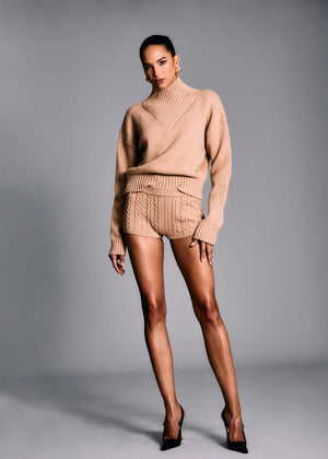 Seroya Molly Cable Knit Hot Short